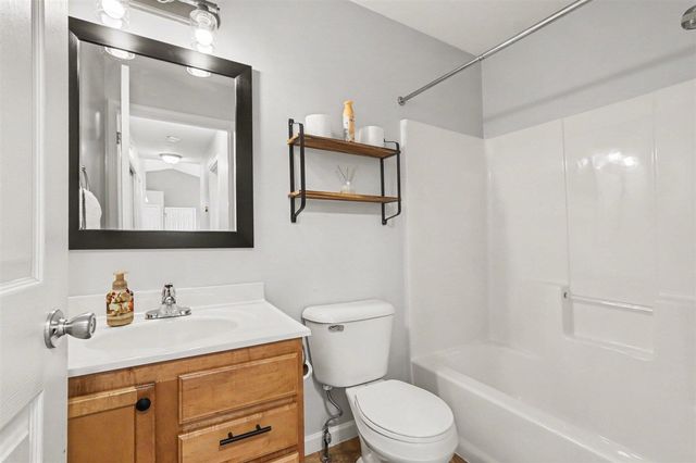 7666 Stermer Drive, Kalamazoo, MI 49048