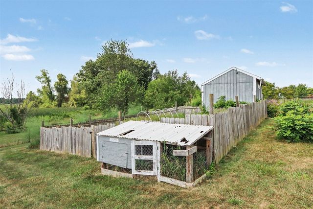 7666 Stermer Drive, Kalamazoo, MI 49048
