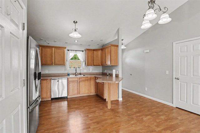 7666 Stermer Drive, Kalamazoo, MI 49048
