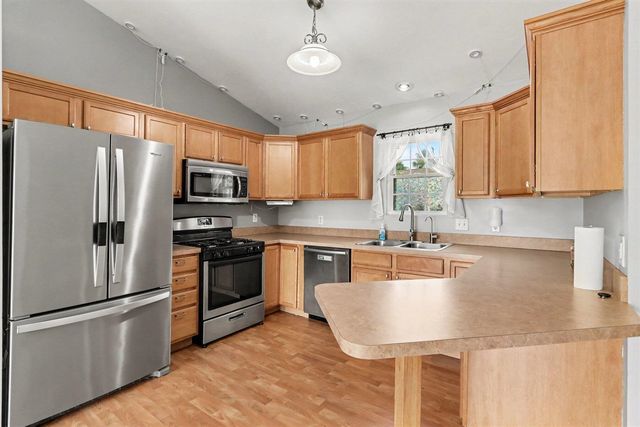 7666 Stermer Drive, Kalamazoo, MI 49048