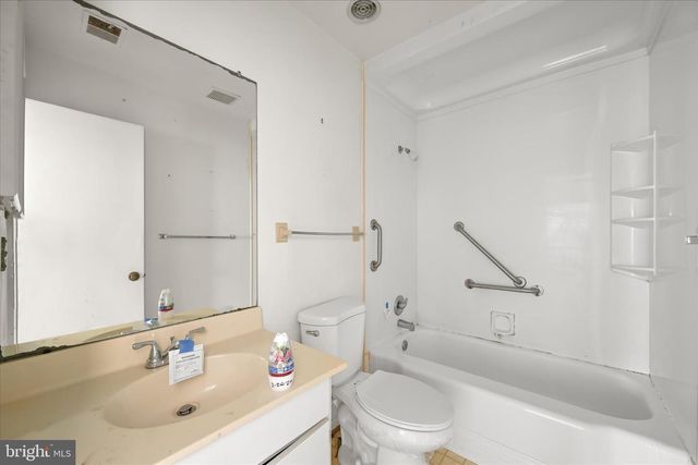 20130 WARINGWOOD WAY, Gaithersburg, MD 20886
