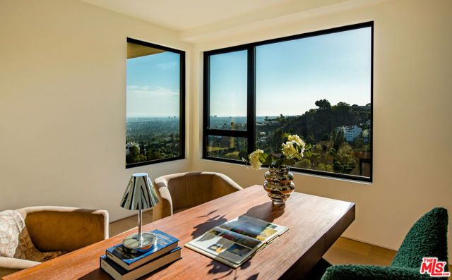 1511 Skylark Lane, Los Angeles, CA 90069