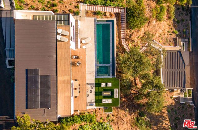 1511 Skylark Lane, Los Angeles, CA 90069