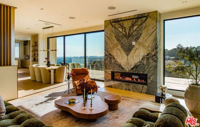 1511 Skylark Lane, Los Angeles, CA 90069