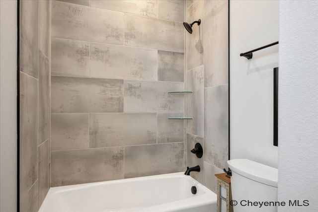 5713 OPAL DR, Cheyenne, WY 82009