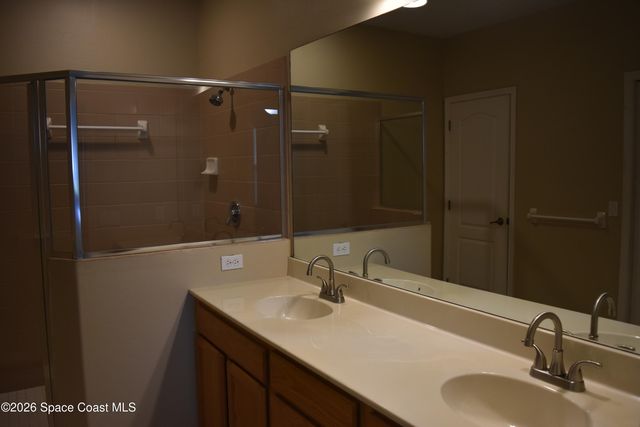 1040 Venetian Drive 203, Melbourne, FL 32904