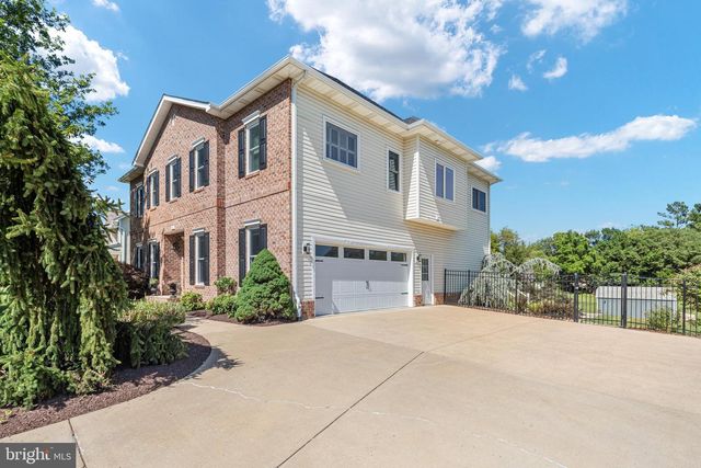 116 HERMITAGE BLVD, Berryville, VA 22611