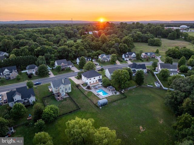 116 HERMITAGE BLVD, Berryville, VA 22611