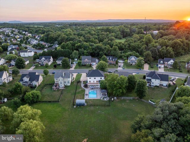 116 HERMITAGE BLVD, Berryville, VA 22611
