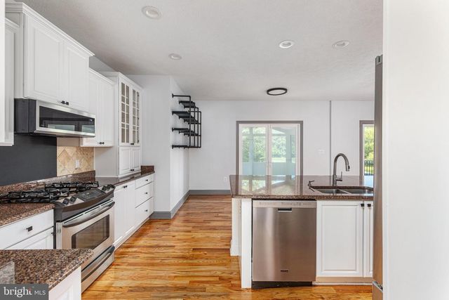 116 HERMITAGE BLVD, Berryville, VA 22611