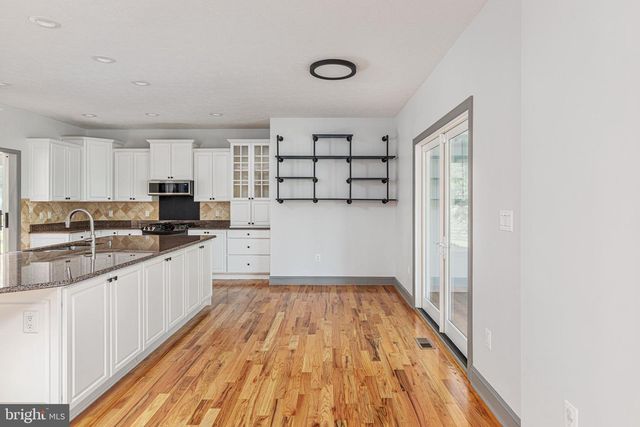 116 HERMITAGE BLVD, Berryville, VA 22611