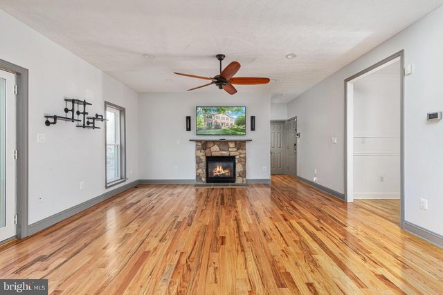 116 HERMITAGE BLVD, Berryville, VA 22611