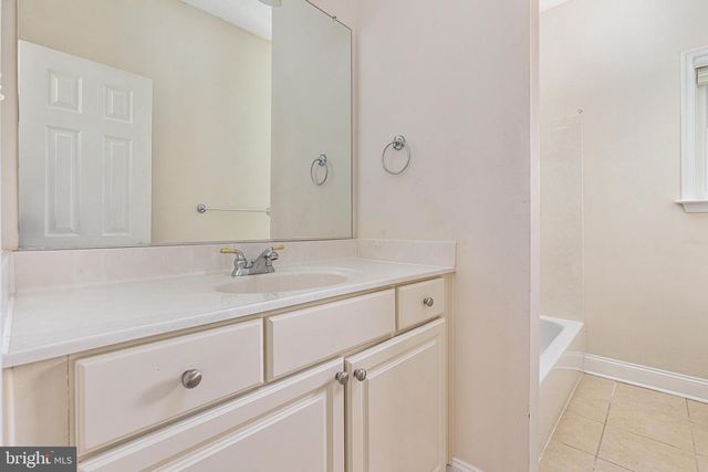 116 HERMITAGE BLVD, Berryville, VA 22611