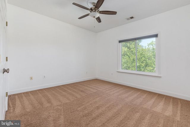 116 HERMITAGE BLVD, Berryville, VA 22611