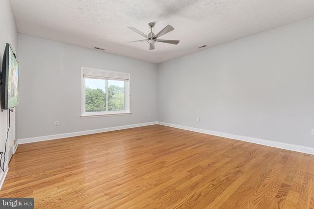 116 HERMITAGE BLVD, Berryville, VA 22611