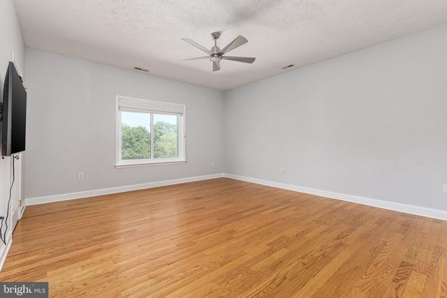 116 HERMITAGE BLVD, Berryville, VA 22611