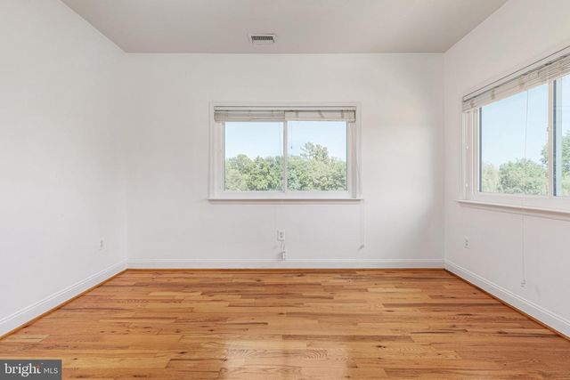116 HERMITAGE BLVD, Berryville, VA 22611