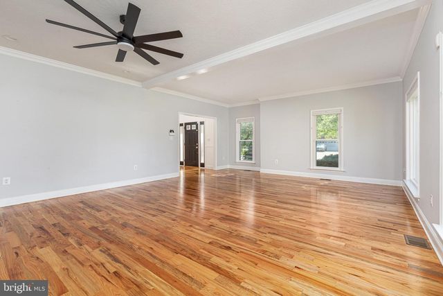 116 HERMITAGE BLVD, Berryville, VA 22611