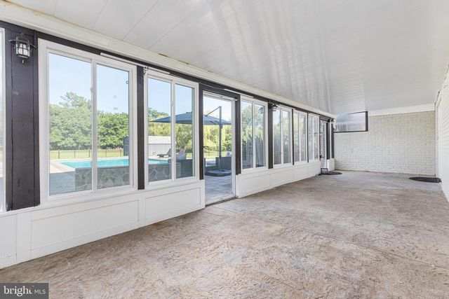 116 HERMITAGE BLVD, Berryville, VA 22611