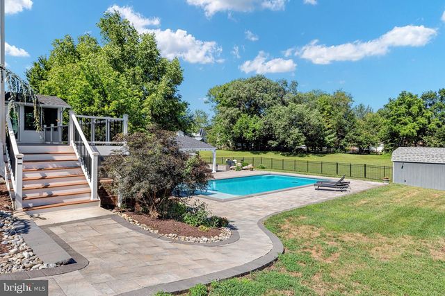 116 HERMITAGE BLVD, Berryville, VA 22611