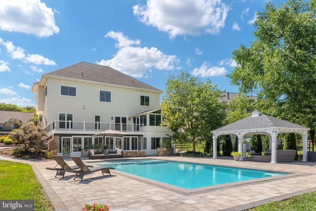 116 HERMITAGE BLVD, Berryville, VA 22611