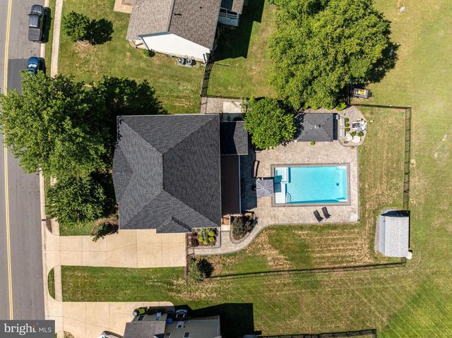116 HERMITAGE BLVD, Berryville, VA 22611