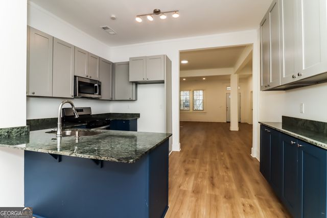 1463 Metropolitan Parkway SW, Atlanta, GA 30310