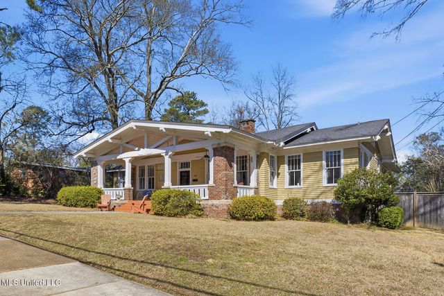 818 Pinehurst Place, Jackson, MS 39202