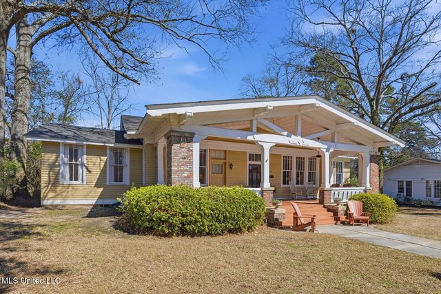 818 Pinehurst Place, Jackson, MS 39202