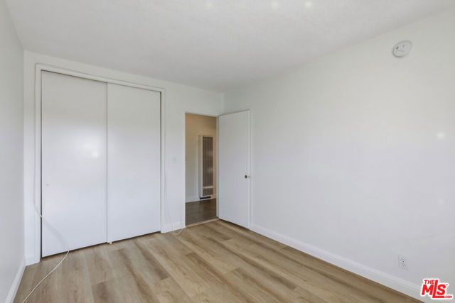 5117 Crenshaw Boulevard 7, Los Angeles, CA 90043