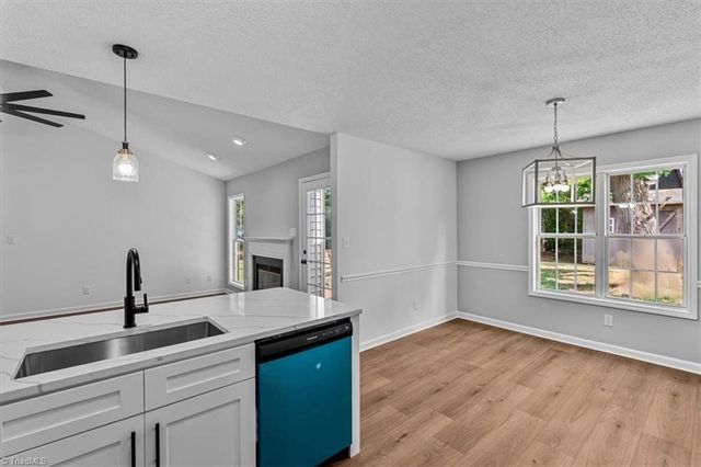 6 Woodfon Drive, Thomasville, NC 27360