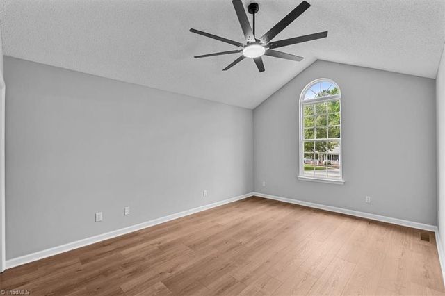 6 Woodfon Drive, Thomasville, NC 27360