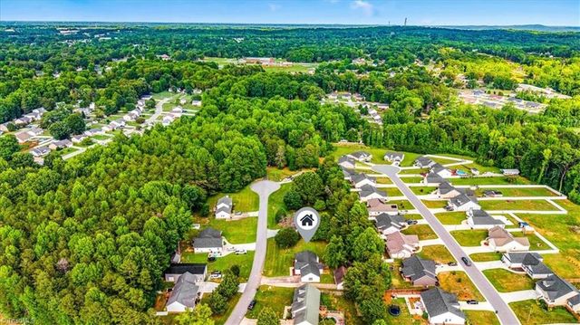 6 Woodfon Drive, Thomasville, NC 27360