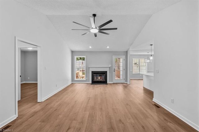 6 Woodfon Drive, Thomasville, NC 27360