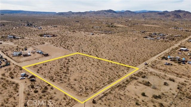 56679 Cone Boulevard, Landers, CA 92285