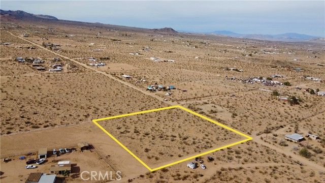 56679 Cone Boulevard, Landers, CA 92285