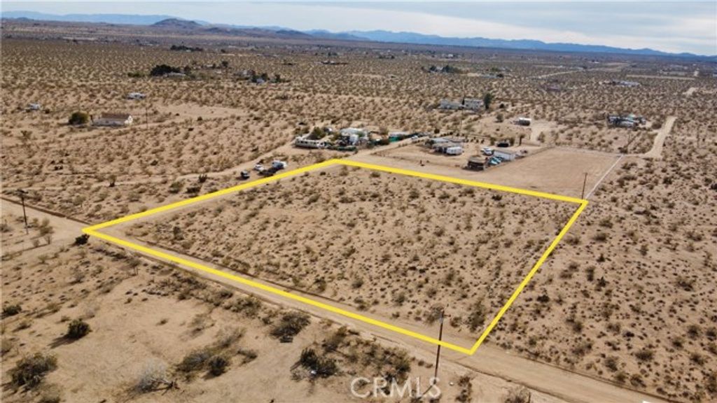 56679 Cone Boulevard, Landers, CA 92285
