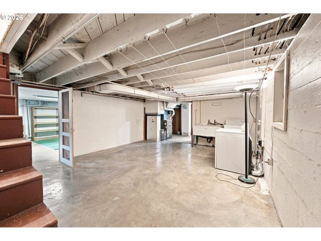 470 MILLER St, Salem, OR 97302