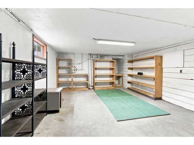 470 MILLER St, Salem, OR 97302