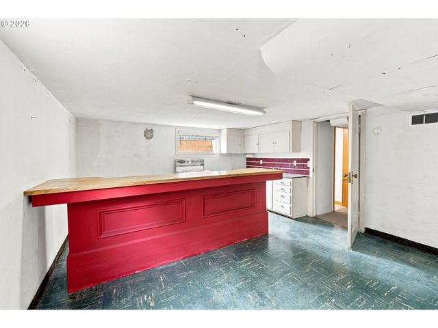 470 MILLER St, Salem, OR 97302