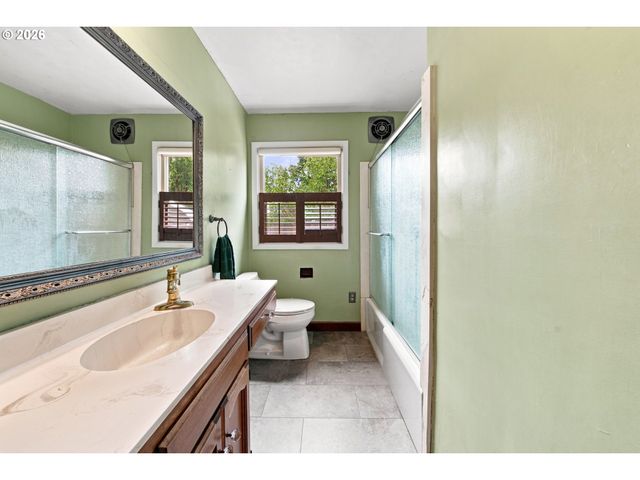 470 MILLER St, Salem, OR 97302