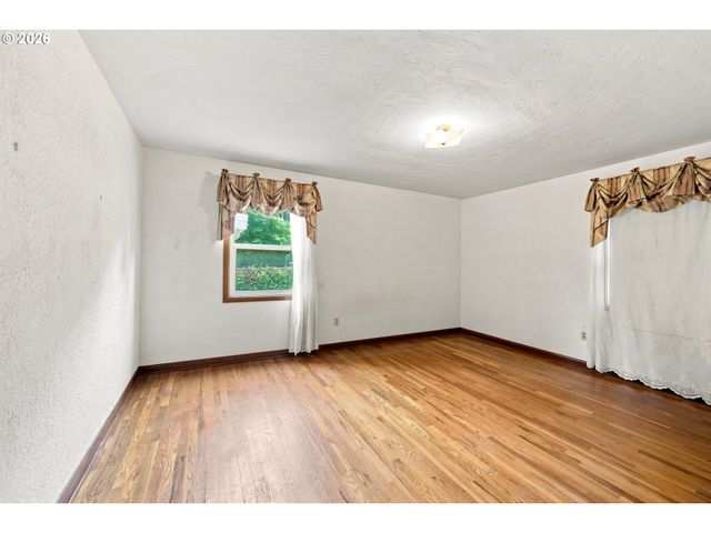 470 MILLER St, Salem, OR 97302