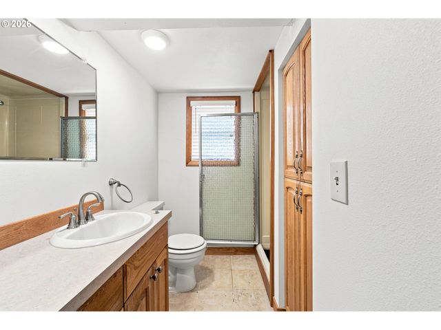 470 MILLER St, Salem, OR 97302