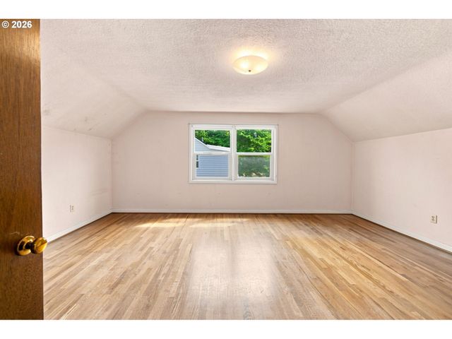 470 MILLER St, Salem, OR 97302