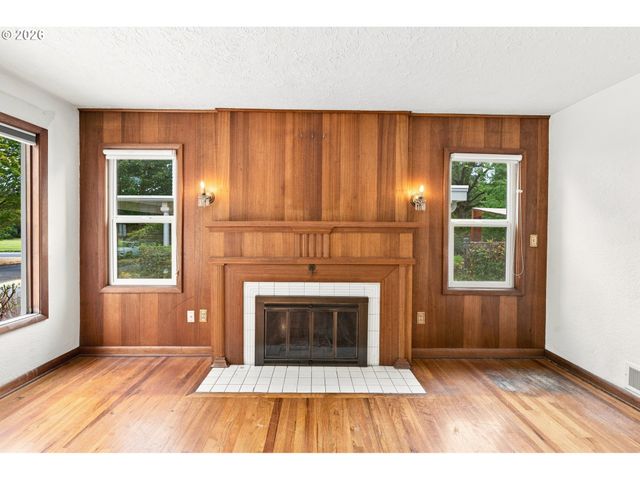 470 MILLER St, Salem, OR 97302