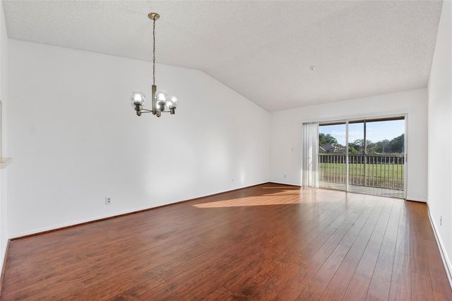 3051 Holiday Springs Blvd 204, Margate, FL 33063