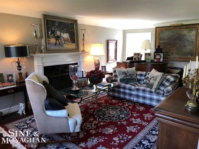 709 Middlesex Road, Grosse Pointe Park, MI 48230