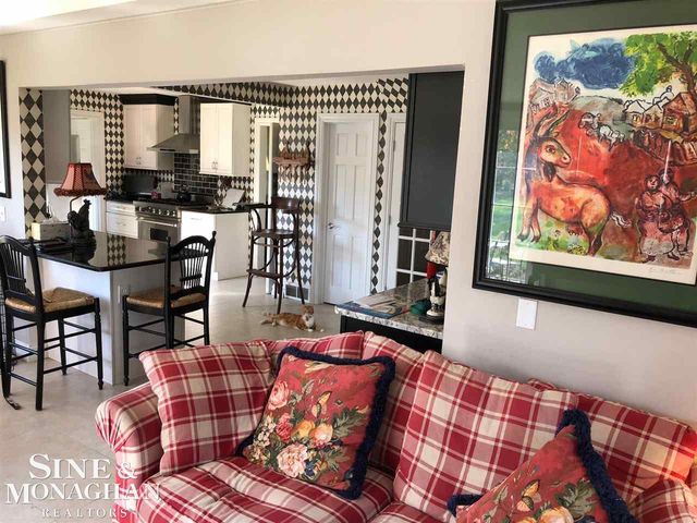 709 Middlesex Road, Grosse Pointe Park, MI 48230