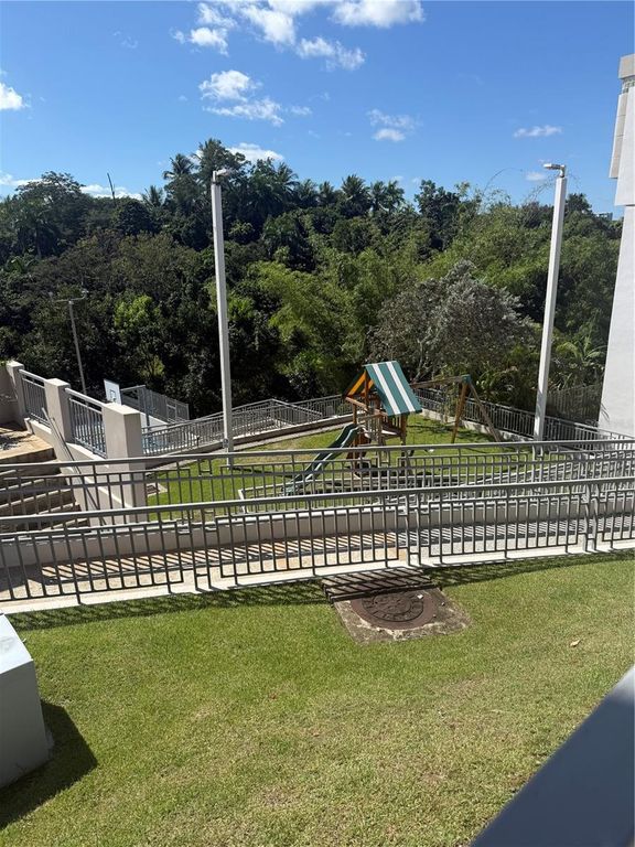 Image 25 of property listing at 199 LAS CUMBRES 2104, San Juan, PR 00926