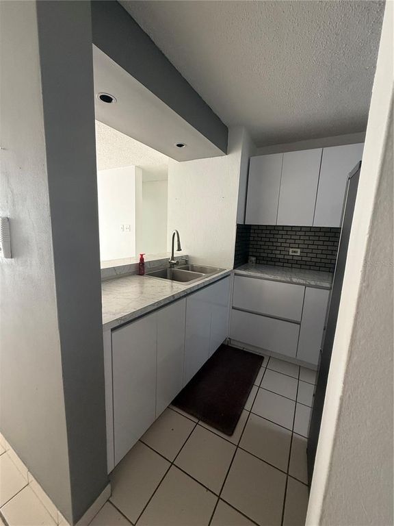 Image 7 of property listing at 199 LAS CUMBRES 2104, San Juan, PR 00926